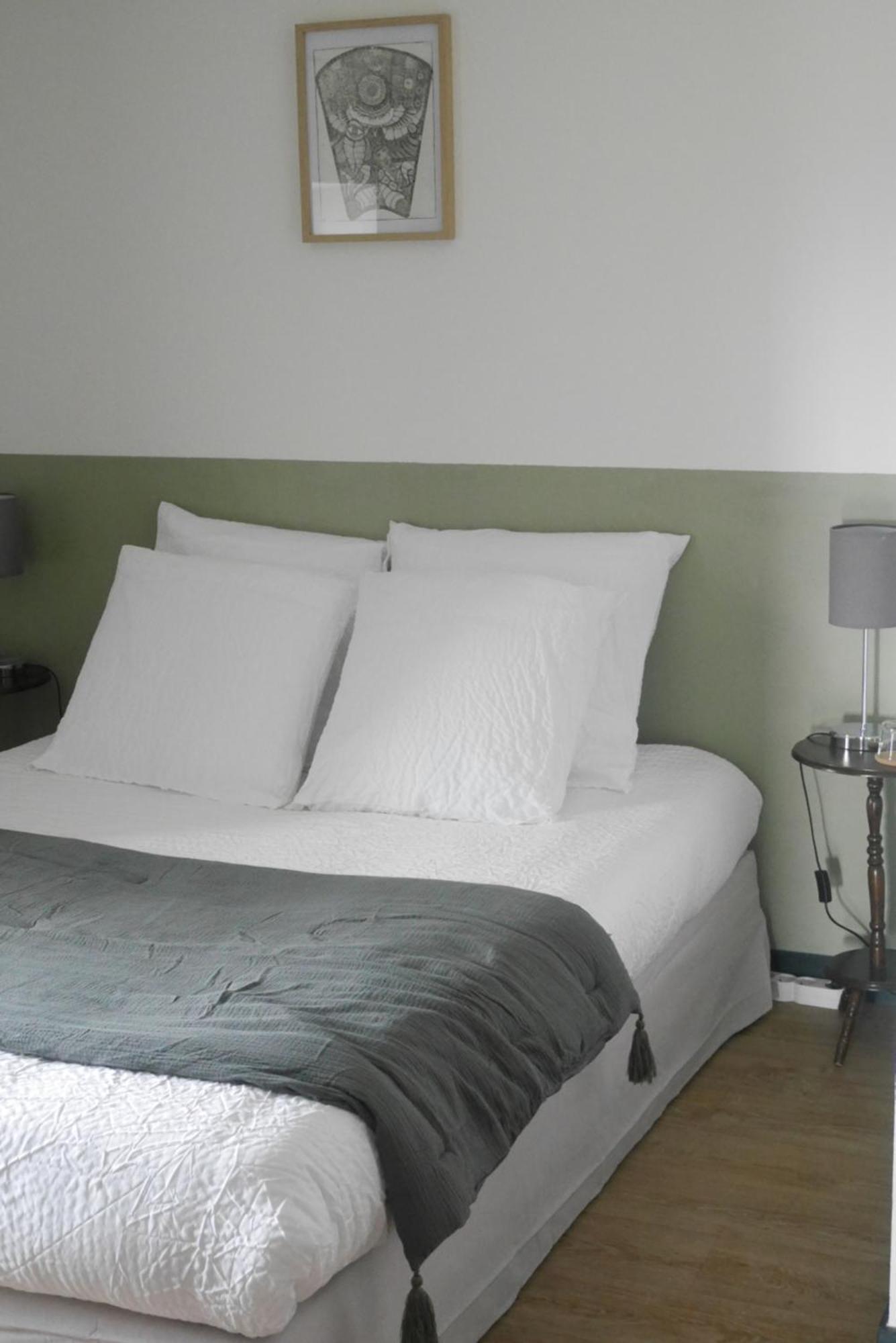 L'Auberge Du Campos Saint-Pierre-Duchamp Екстер'єр фото